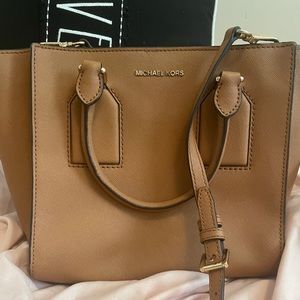 Michael Kors tan crossbody purse